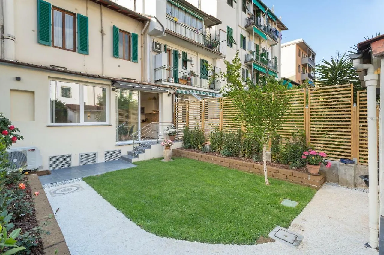 Affittacamere Le stanze di Carla! Bagno privato, cucina in comune Firenze