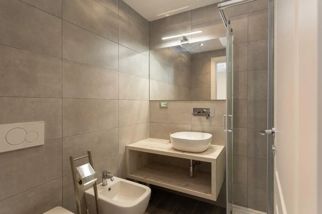 Guest house Le Stanze Di Carla! Bagno Privato, Cucina In Comune Florence